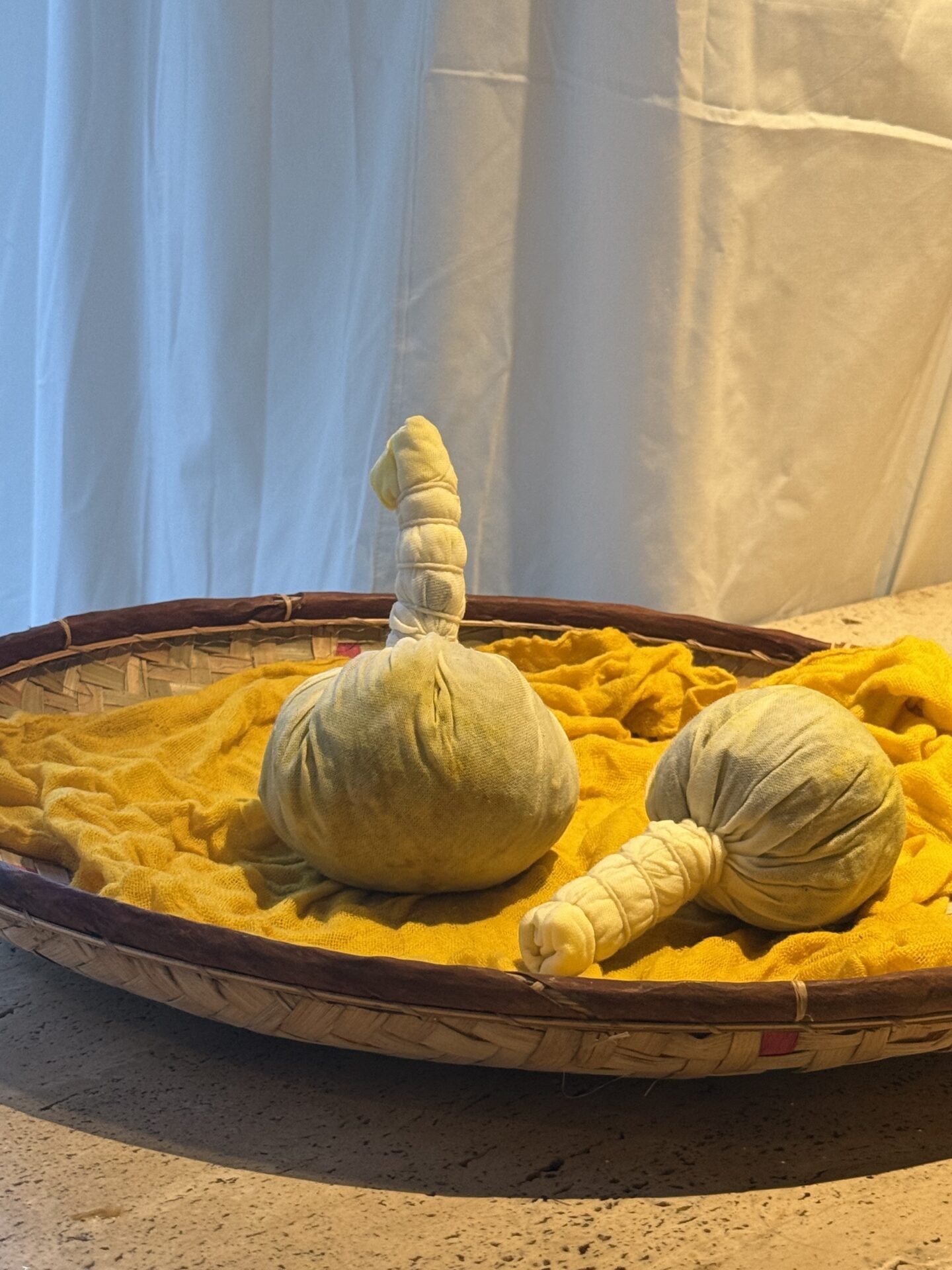 春の不調に寄り添うハーブボールの作り方｜心も身体も巡るセルフケア